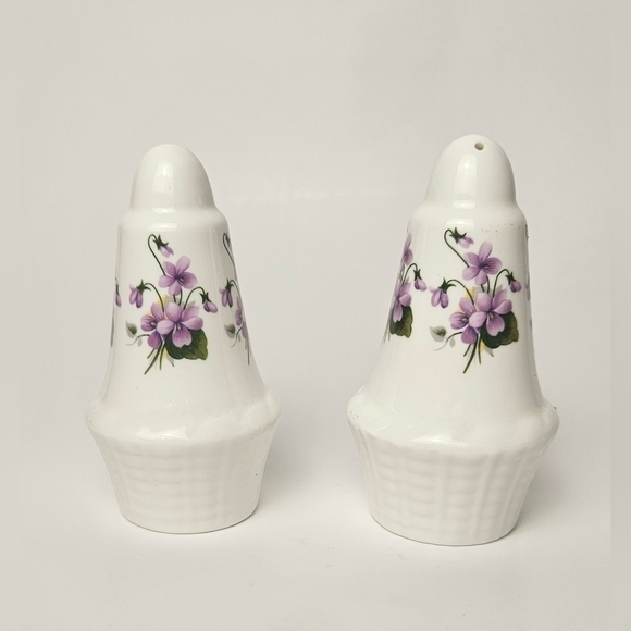 Sandford Fine Bone China Violet Salt & Pepper Shakers – Made in England - Picture 1 of 7